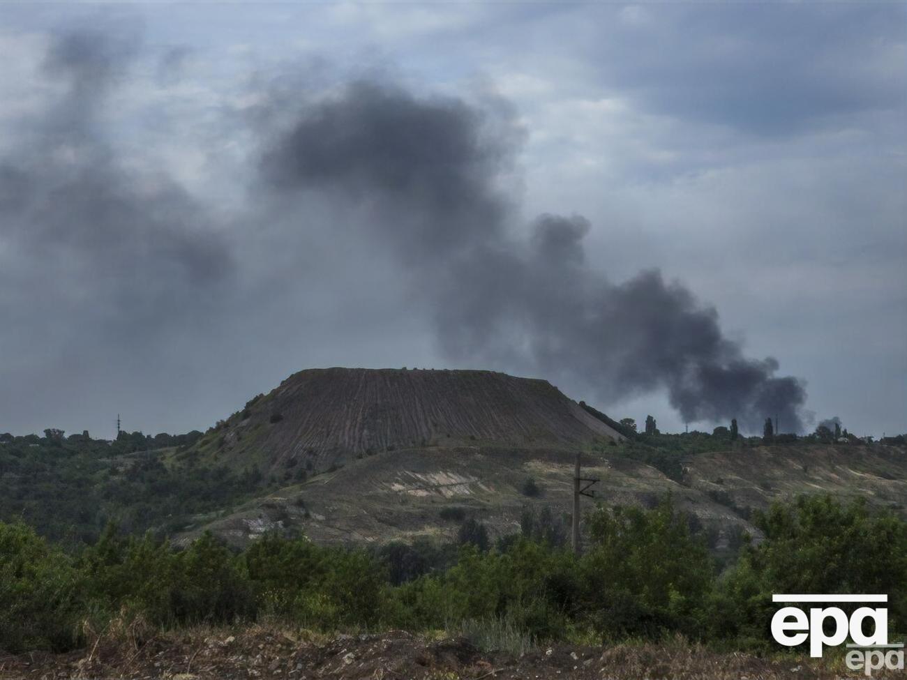 Погода сьогодні допомагає ЗСУ тримати оборону в Луганській області, зазначив Гайдай