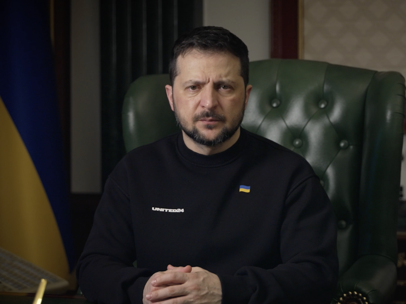Зеленський: Настане день, і ми звільнимо Маріуполь