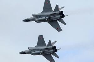 Говорити, що російський МіГ-31К, який несе ракету "Кинджал", – це так собі тривога, не можна, зазначив Ігнат