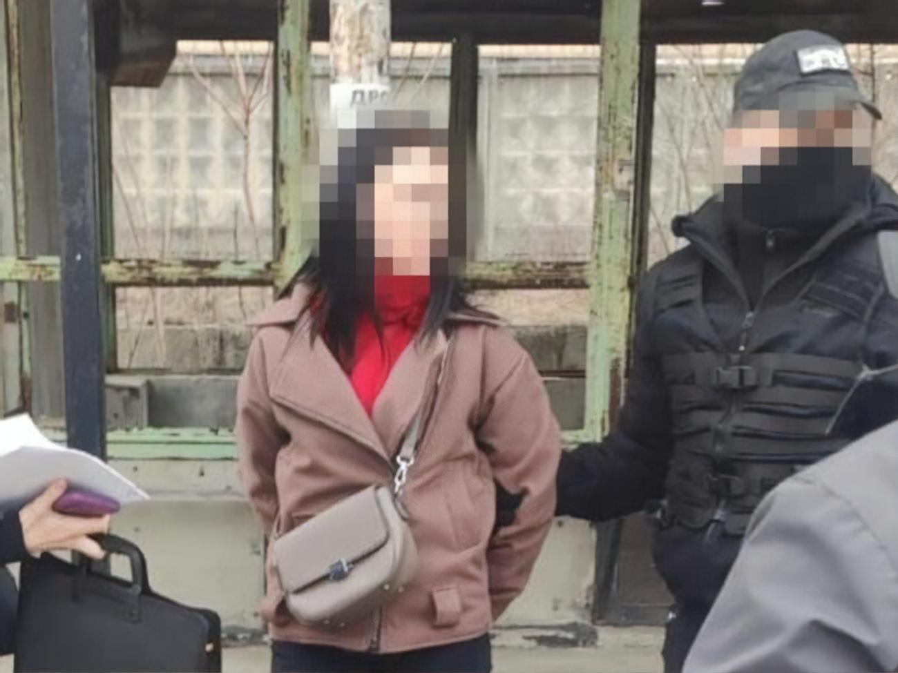 Жінку затримали під час фотофіксації об'єкта