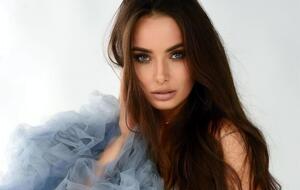 Мішина оприлюднила ню-відео