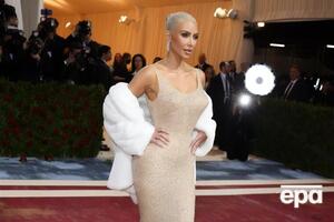 Кардаш’ян дебютувала на Met Gala 2013 року