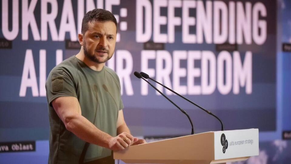 Зеленский выслушал отчеты о ситуации на разных направлениях фронта