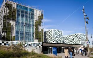 МУС подозревает Путина и детского омбудсмена в РФ в незаконной депортации украинских детей