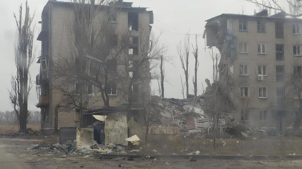 Российские ракеты и снаряды попали на территорию восьми разных улиц в Авдеевке, рассказал Кириленко