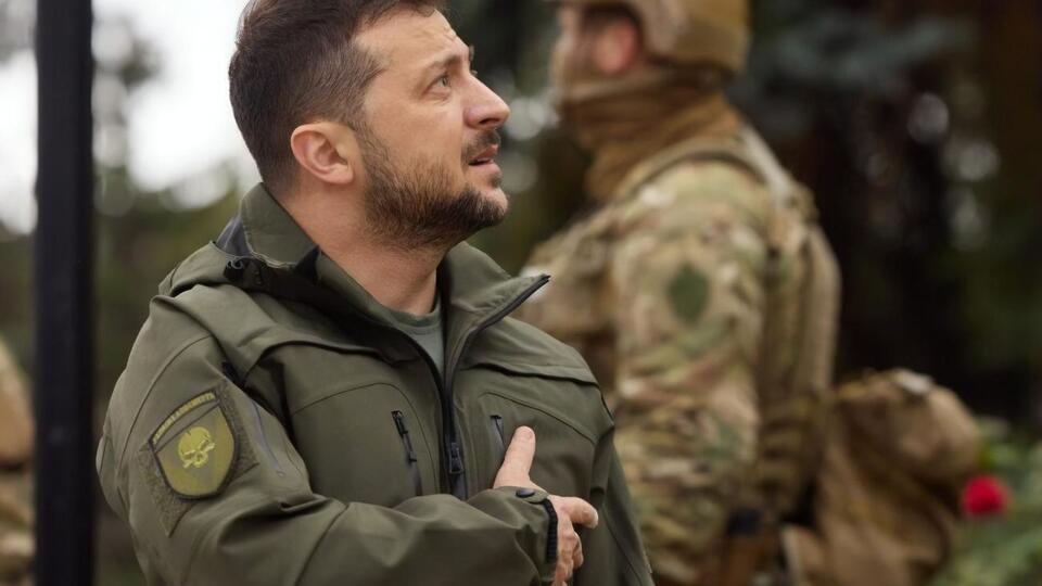 Зеленський подякував військовим на передовій за "філігранне знищення ворога в районі Бахмута" і "відчутний "мінус" у ворога на херсонському й запорізькому напрямках"