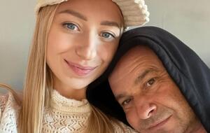 Репяхова о муже: Идет работать на кафедру эстрадного вокала