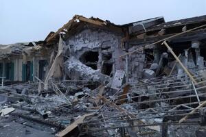 У Запоріжжі після нічного обстрілу 18 березня серйозно пошкоджено будівлю ресторану