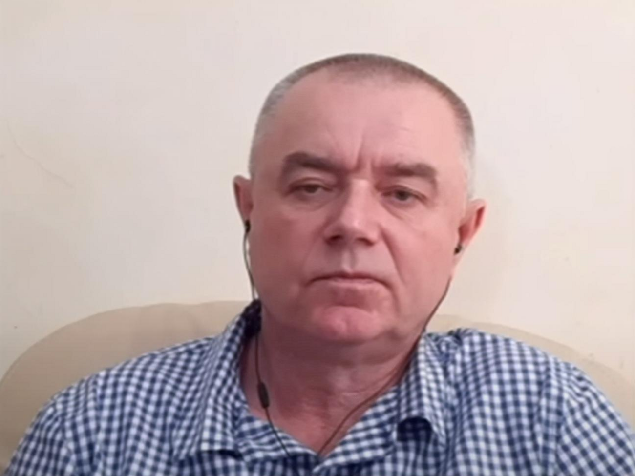 Свитан об армии РФ: Настоящий офицер никогда в жизни бы не сбросил бомбу на мирный город