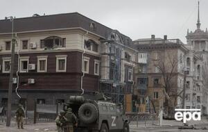 Через центр Мариуполя снова стали перебрасывать живую силу российских войск, сообщает Андрющенко