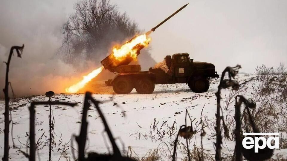 Українські військові відбивають атаки та штурми ворога і змушують його оборонятися