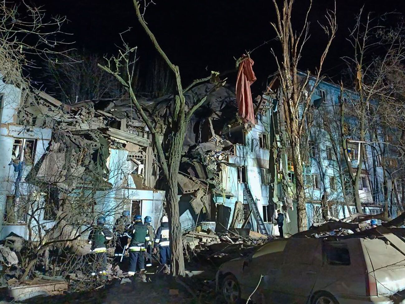 В результате атаки минимум два человека погибли, несколько госпитализированы с травмами