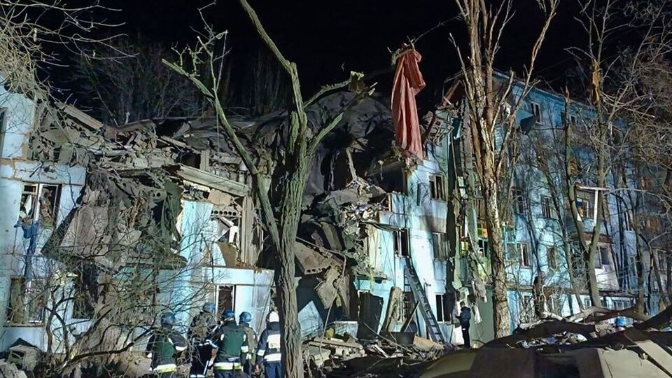 Унаслідок атаки щонайменше двоє людей загинули, кількох госпіталізували з травмами