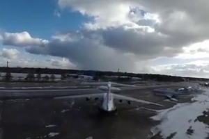 Беспилотники белорусских партизан несколько раз в течение двух недель "навещали" российский самолет А-50 на аэродроме в Мачулищах