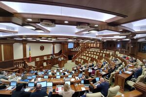 Дії Росії проти України – це воєнний злочин, ідеться у тексті декларації, яку ухвалив парламент Молдови