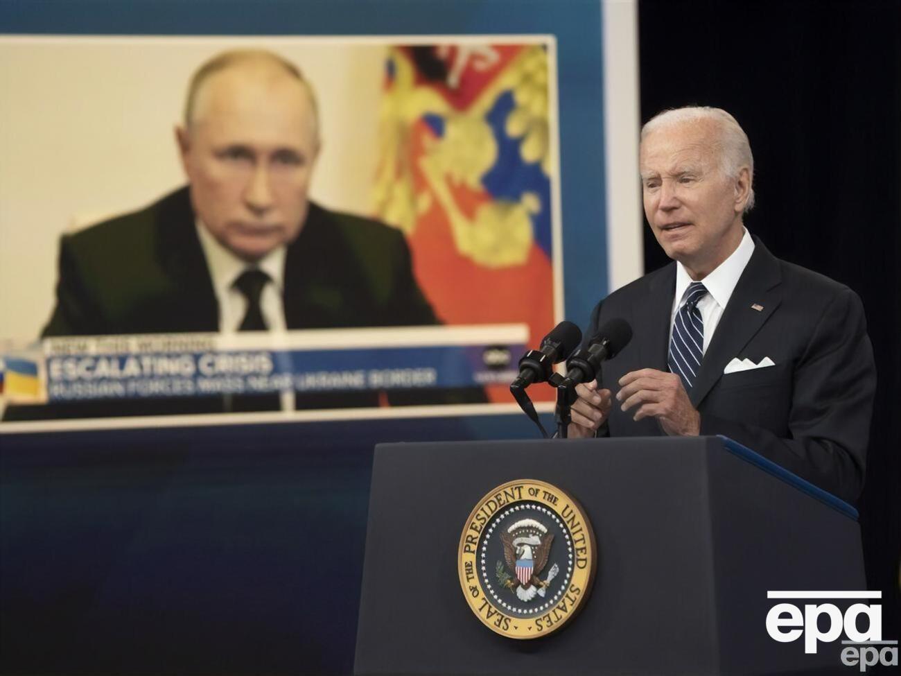 На думку Арестовича, Байден своєю промовою "чітко сказав" російському народу: "У Путіна вже шансів немає, а у вас є шанс"