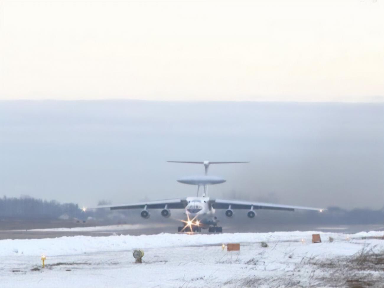 Російський А-50 у Білорусі, ймовірно, пошкодили партизани