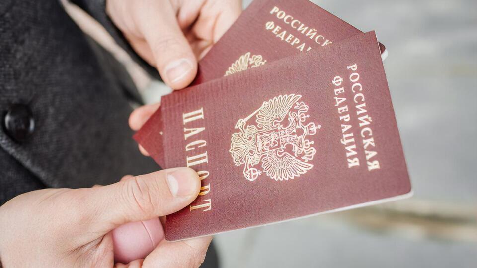 Оккупанты на блокпостах угрожают арестом за отсутствие российского паспорта, сообщает Генштаб