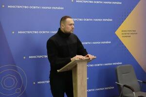 Шкарлет уже написав заяву про відставку