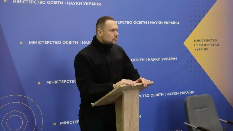 Шкарлет уже написав заяву про відставку