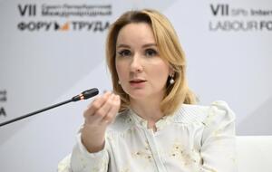 Львова-Белова утверждает, что готова к "работе по воссоединению" с родственниками незаконно усыновленных в России украинских детей