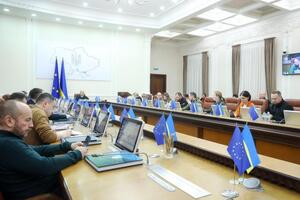 Шмыгаль предложил Раде назначить вице-премьер-министра Украины по инновациям, развитию образования, науки и технологий, министра образования и главу Минстратегпрома
