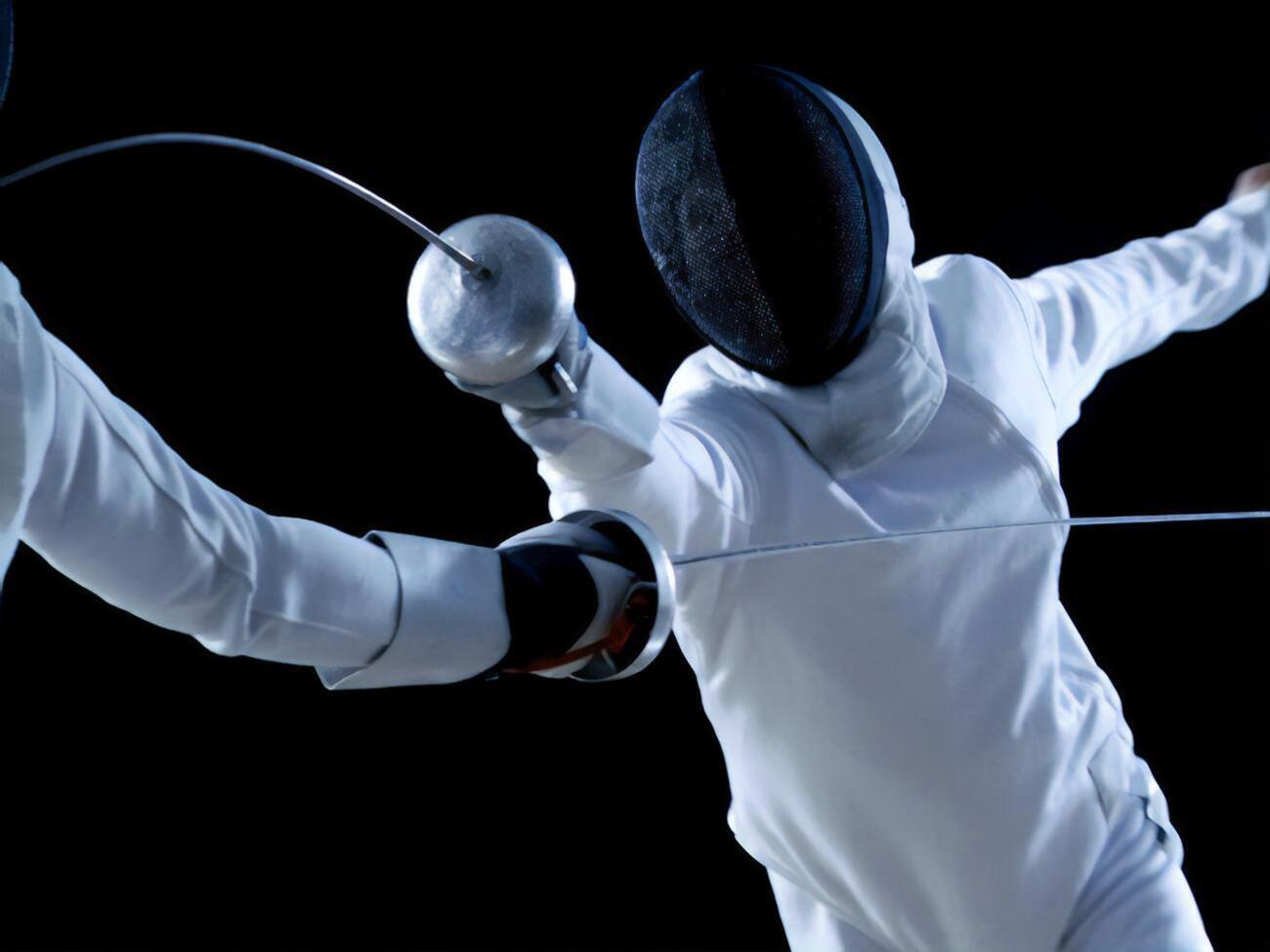 Украинские фехтовальщики, тренера и судьи по фехтованию не будут участвовать в соревнованиях, куда пустили россиян и белорусов