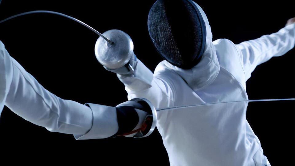 Украинские фехтовальщики, тренера и судьи по фехтованию не будут участвовать в соревнованиях, куда пустили россиян и белорусов