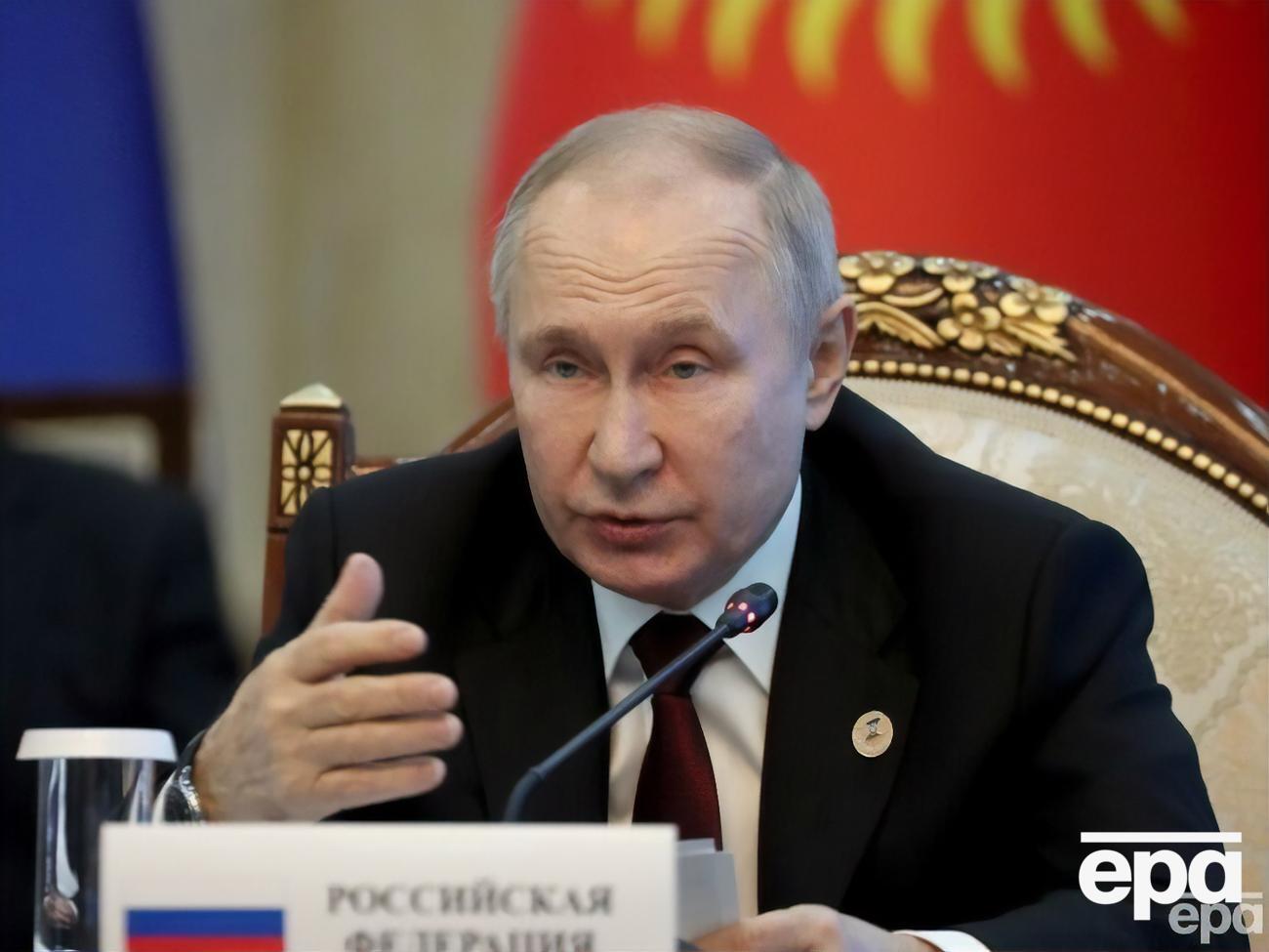 Венгрия не дала ЕС совместно прокомментировать ордер на арест Путина, пишет Bloomberg