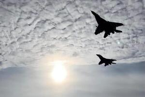 Украинская авиация продолжает уничтожать силы российской армии