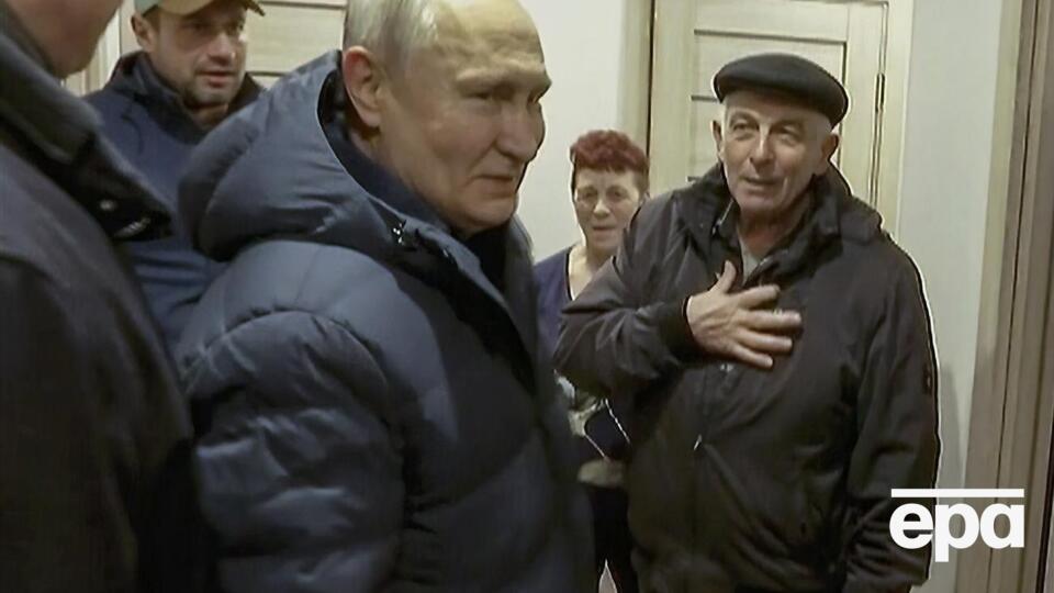Відео зустрічі Путіна з населенням окупованого Маріуполя зазнало цензури