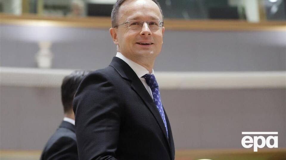 Сийярто отказался подписать резолюцию