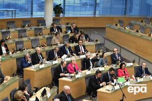 В резолюции Сейма Литвы подчеркивается необходимость ограничить отношения с Российской Федерацией