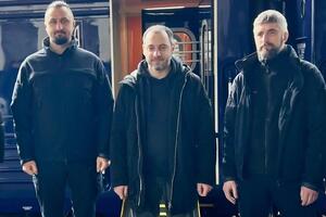 Лященко (праворуч) змінив на посаді голову "Укрзалізниці" Камишіна (ліворуч), поінформував Кубраков (по центру)