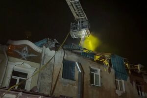 Одна російська ракета влучила у триповерхову будівлю монастиря УПЦ Московського патріархату, зазначили в ОК "Південь" ЗСУ