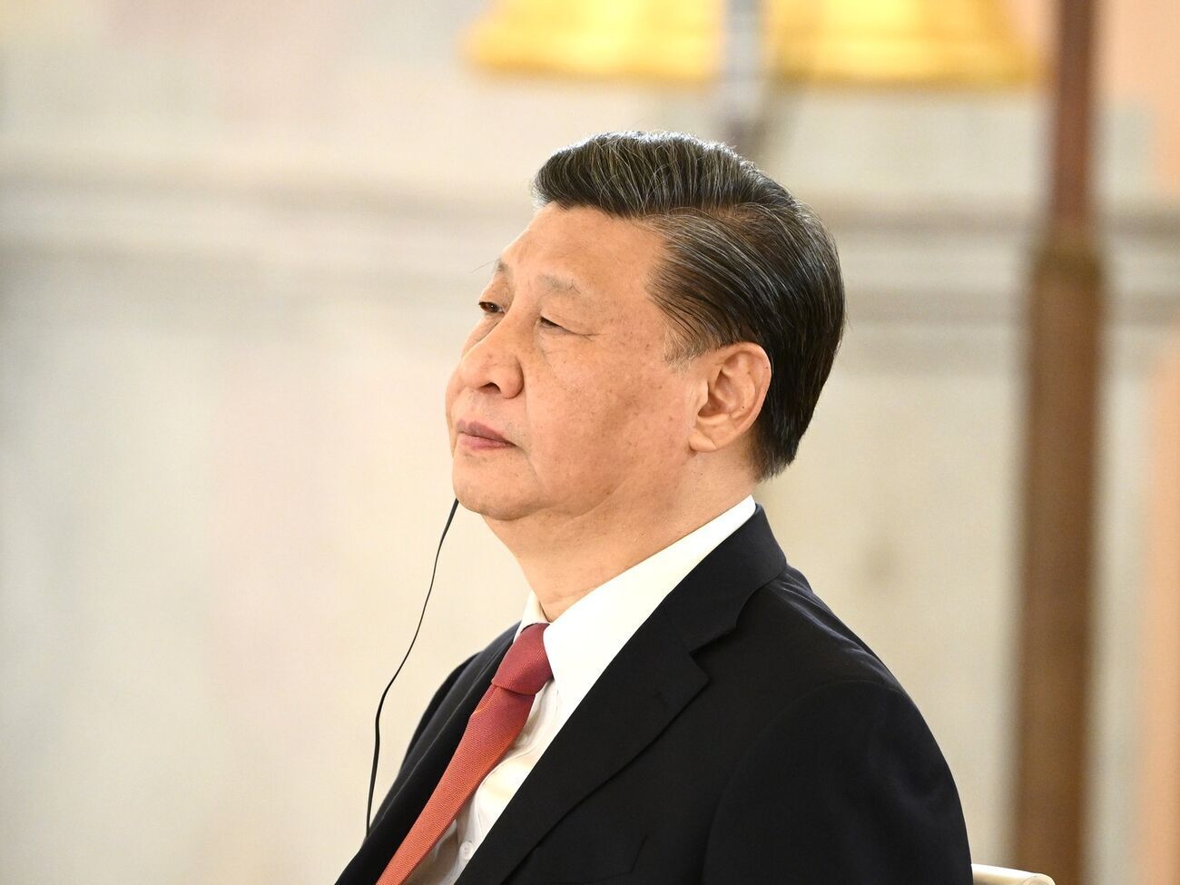 Якби Сі Цзіньпін (на фото) захотів допомогти Україні виграти у війні, то йому "було б це досить просто зробити", вважає Шустер