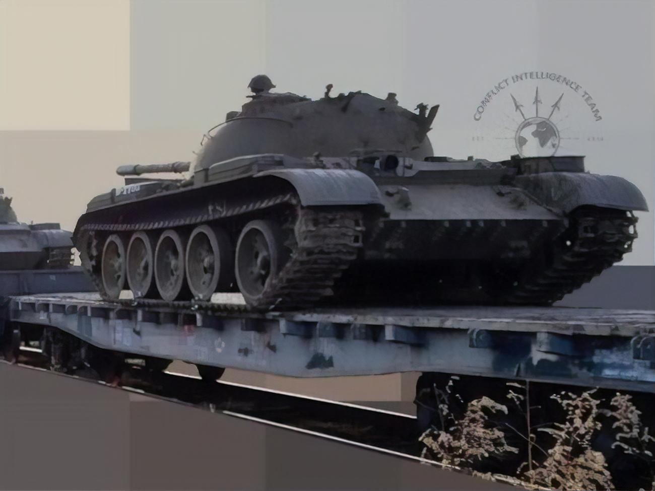 Расследователи опознали на фото танки Т-54 и Т-55