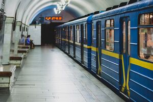 Метрополитен Киева будет работать с 6.00 до 23.00