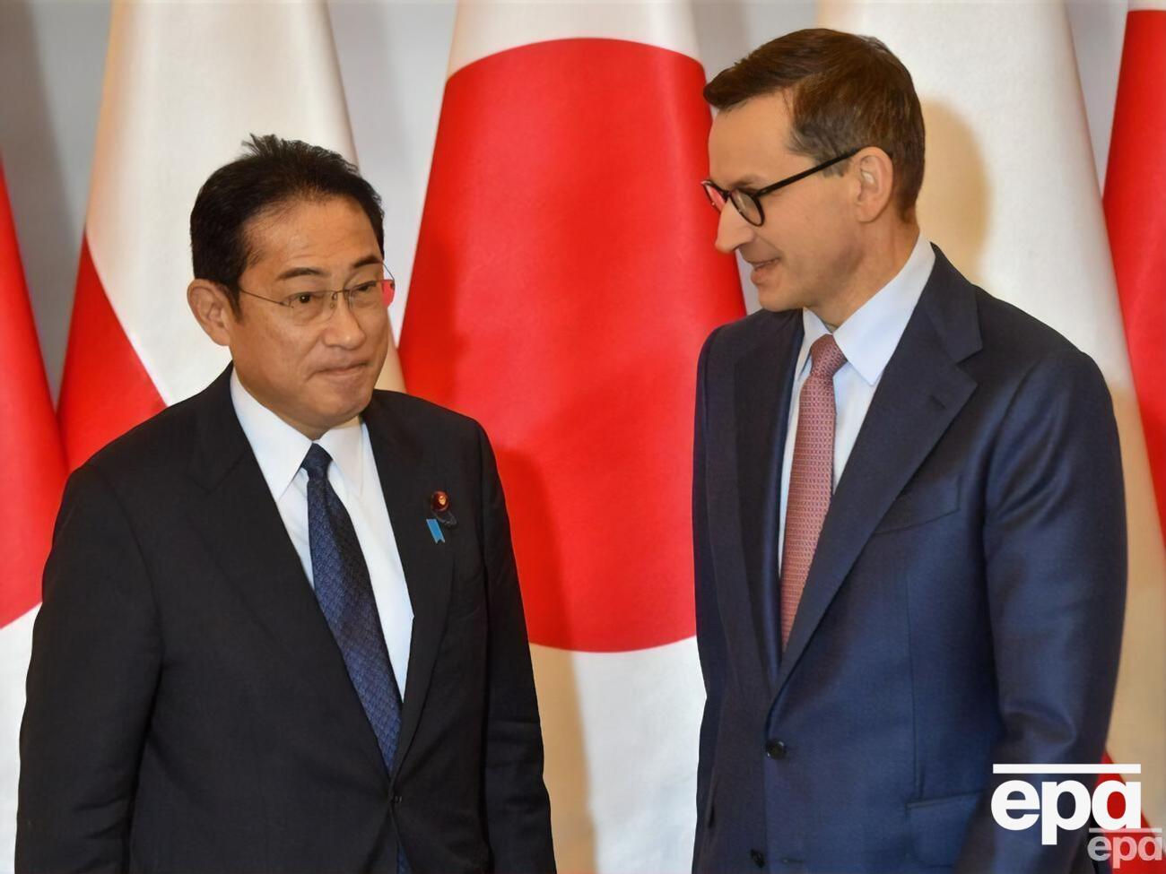Премьер-министр Японии встретился с&nbsp;Моравецким