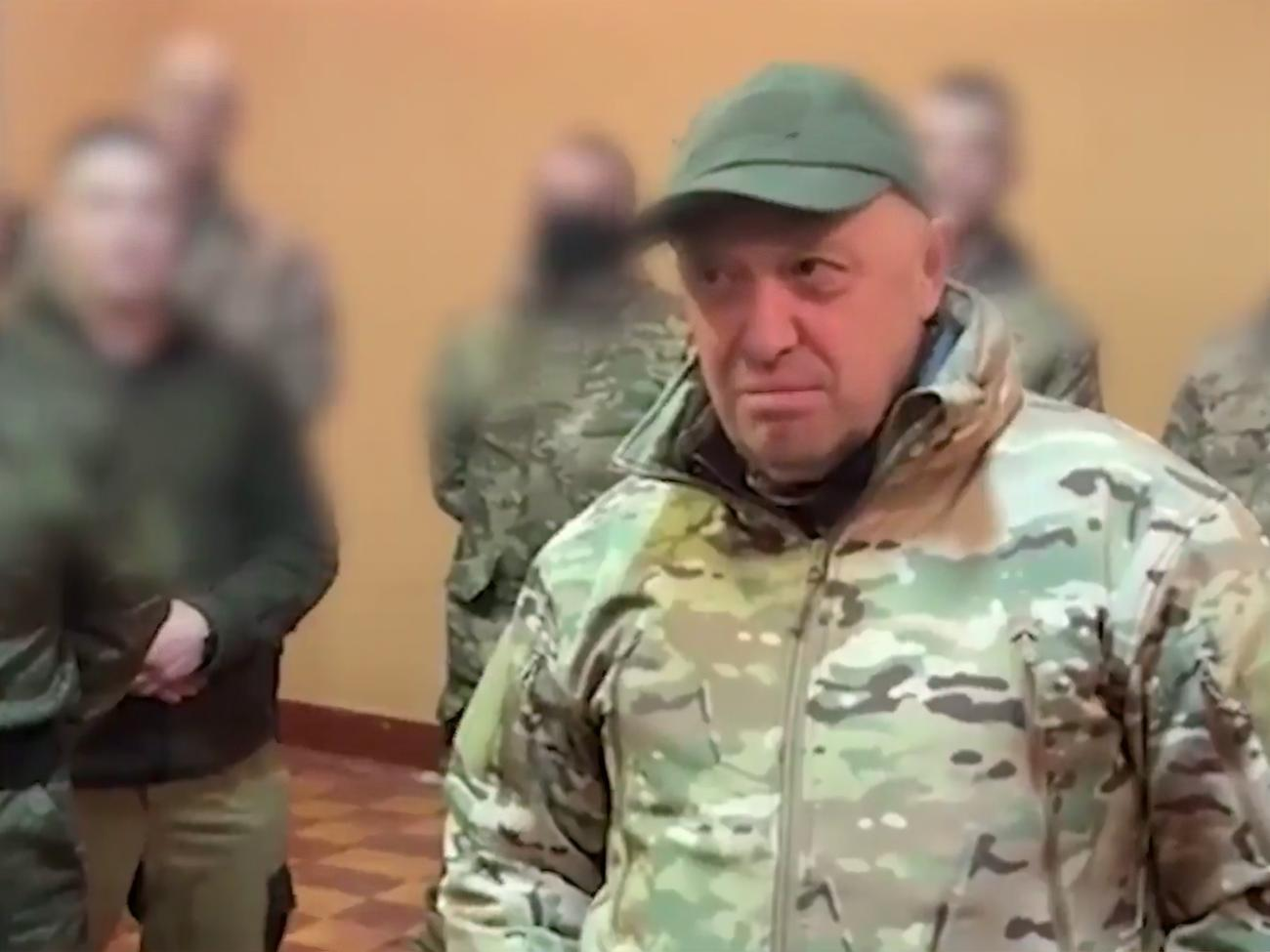 Пригожин може залишитися без вагнерівців-зеків: у найманців закінчуються контракти і вони знають, що їхнє помилування вже підписано