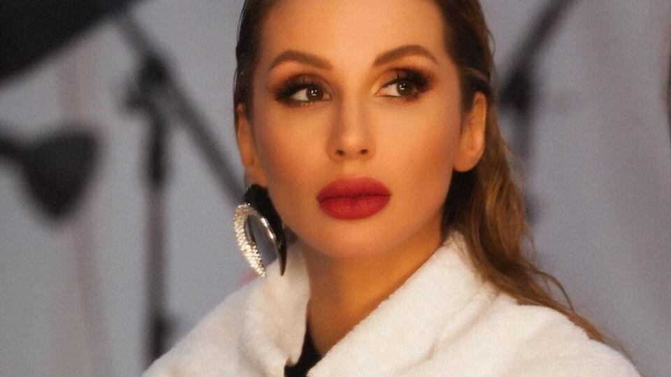 Loboda: Эта война приносит столько горя