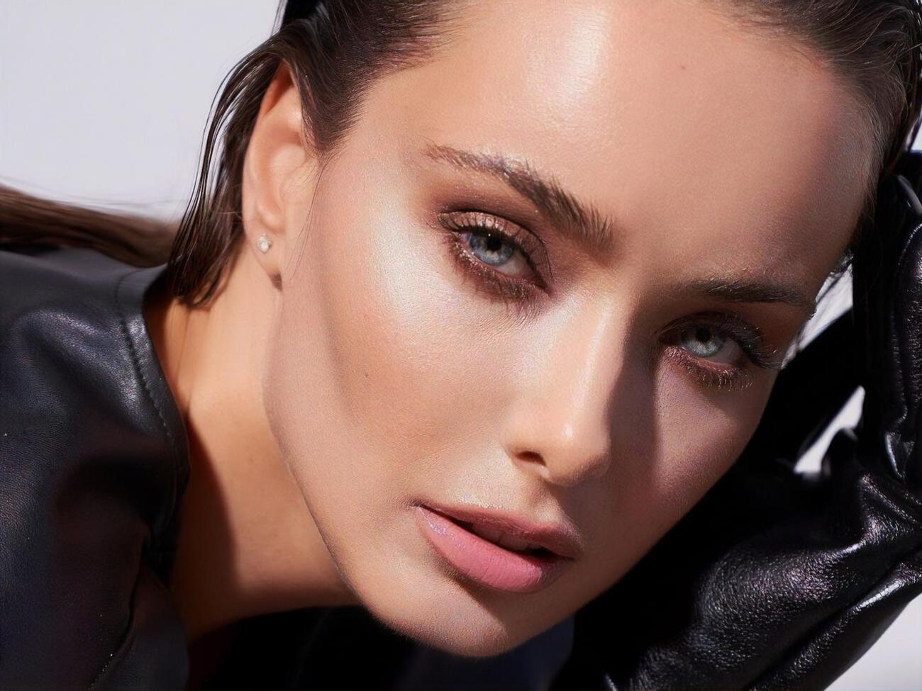 Мішина показала бекстейдж-ролик