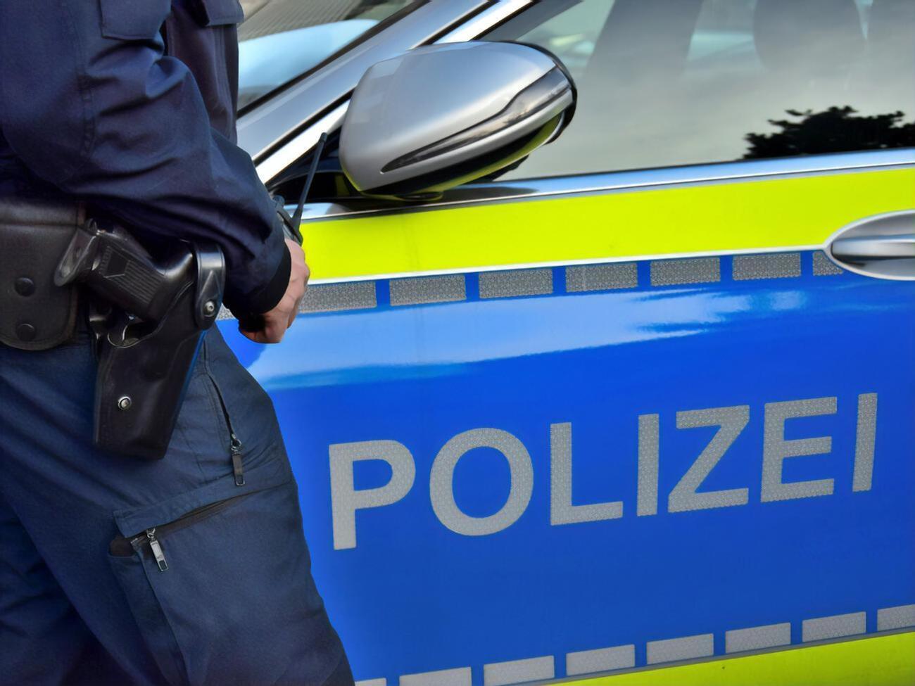 Рейд проходил в восьми федеральных землях Германии, а также в Швейцарии