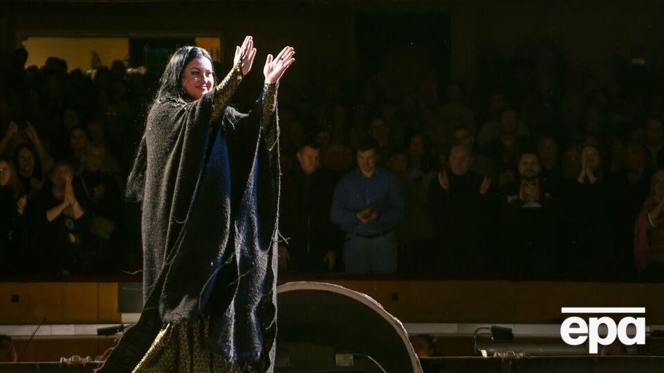 Монастырская выступит перед гостями благотворительного аукциона в США