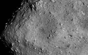 Образцы, которые изучают японские ученые, собрали на околоземном астероиде Рюгу несколько лет назад