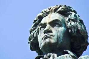 Бетховен умер 26 марта 1827 года