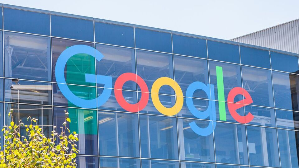 Google запустила свой чат-бот "чрезвычайно осторожно"