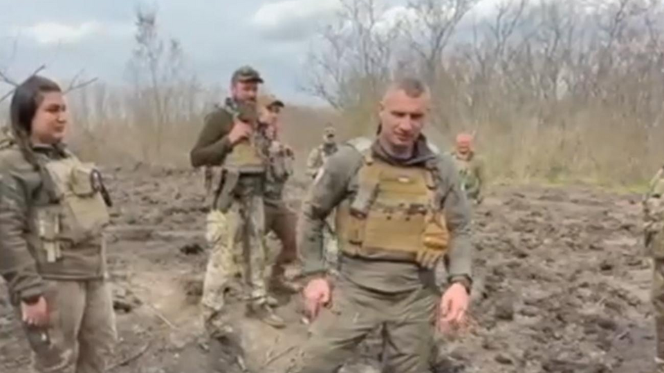 Віталій Кличко: Підтримуємо і допомагаємо! Разом переможемо!