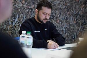 За словами Зеленського, ситуація на сході України "недобра"