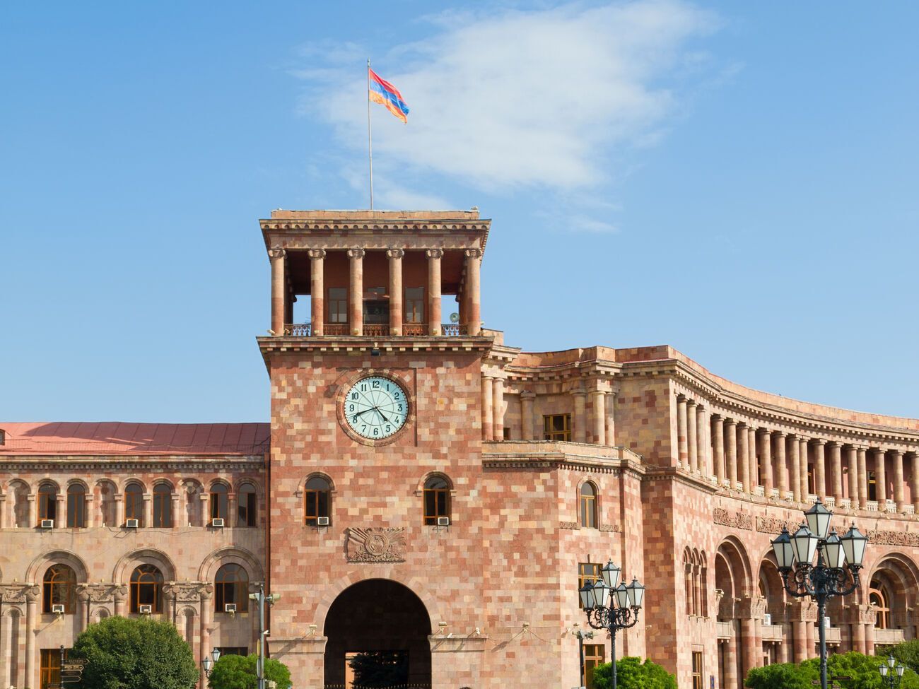 В случае ратификации Римского статута армянские правоохранители обязаны будут арестовать Путина, если он окажется на территории Армении